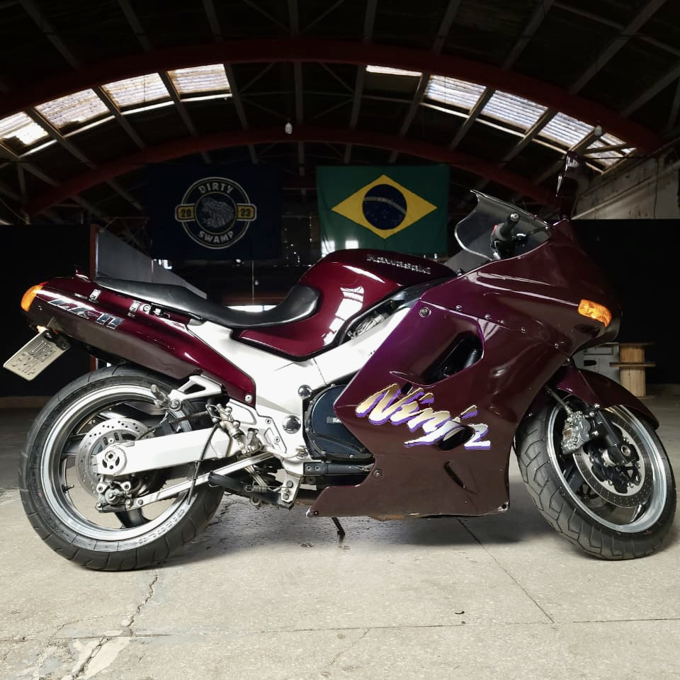 Kawazaki Ninja ZX11 1996 - AircooledSales