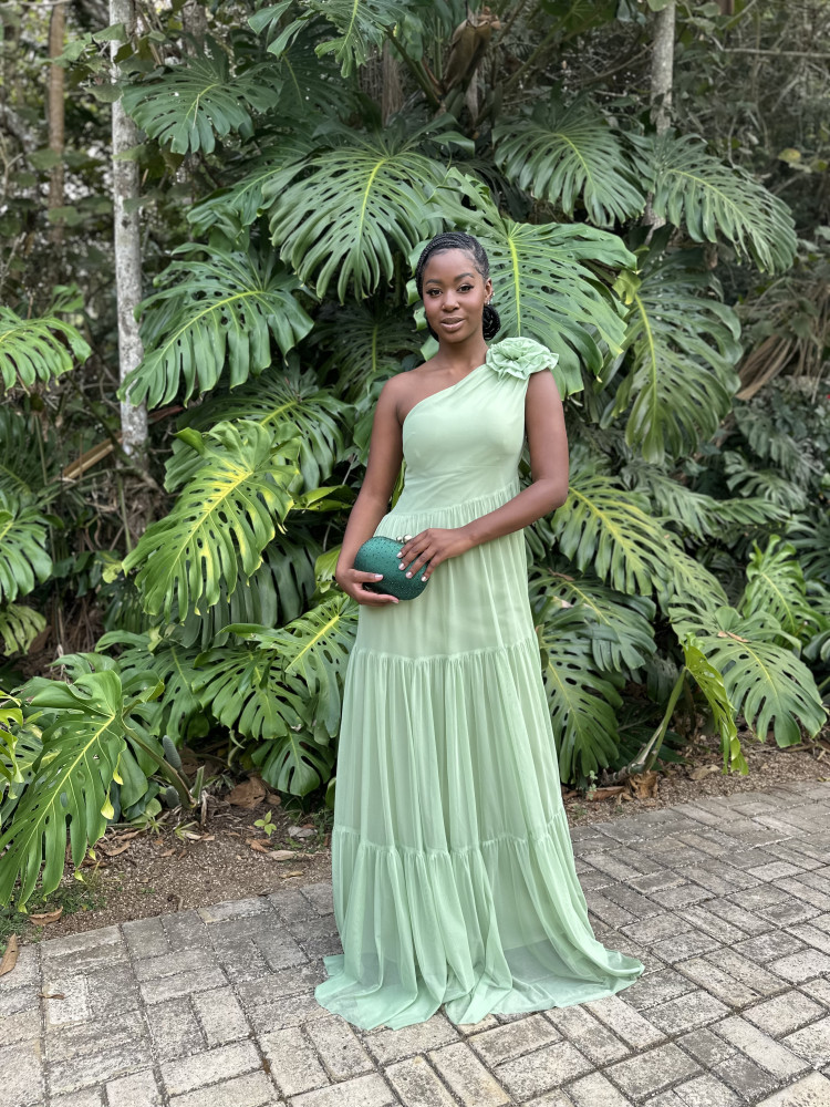 Vestido verde menta ombro só Other Femme