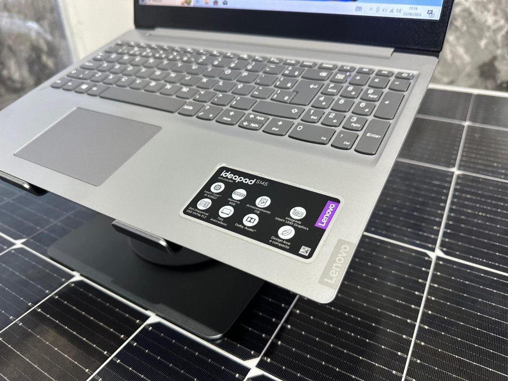💻 Lenovo i5 10° Geração Memória: 8GB DDR4 SSD: 256GB
