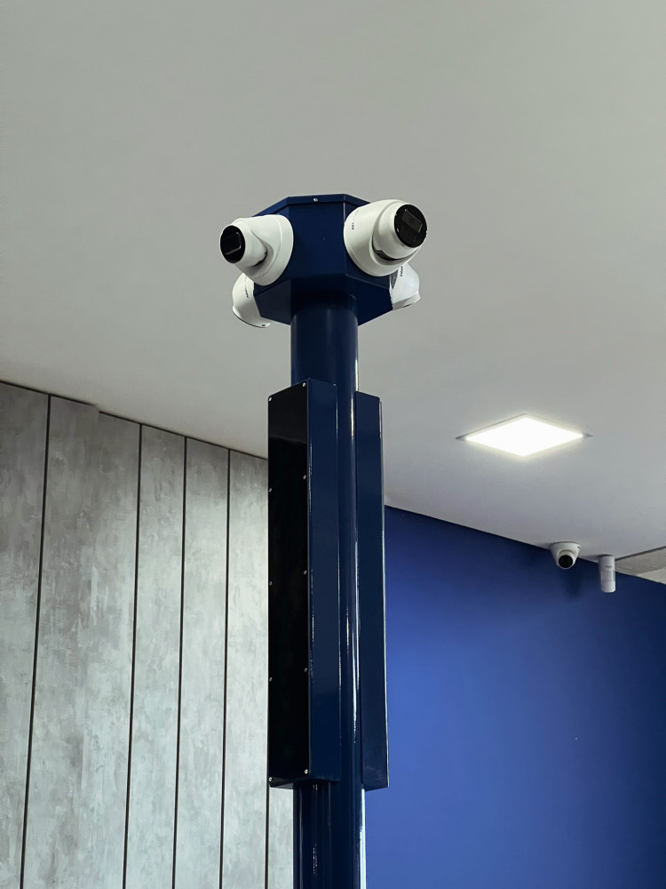 TORRE DE VIGILÂNCIA REDONDA - 8 ÂNGULOS P/ CÂMERA + LED + GIROFLEX (OPCIONAL)