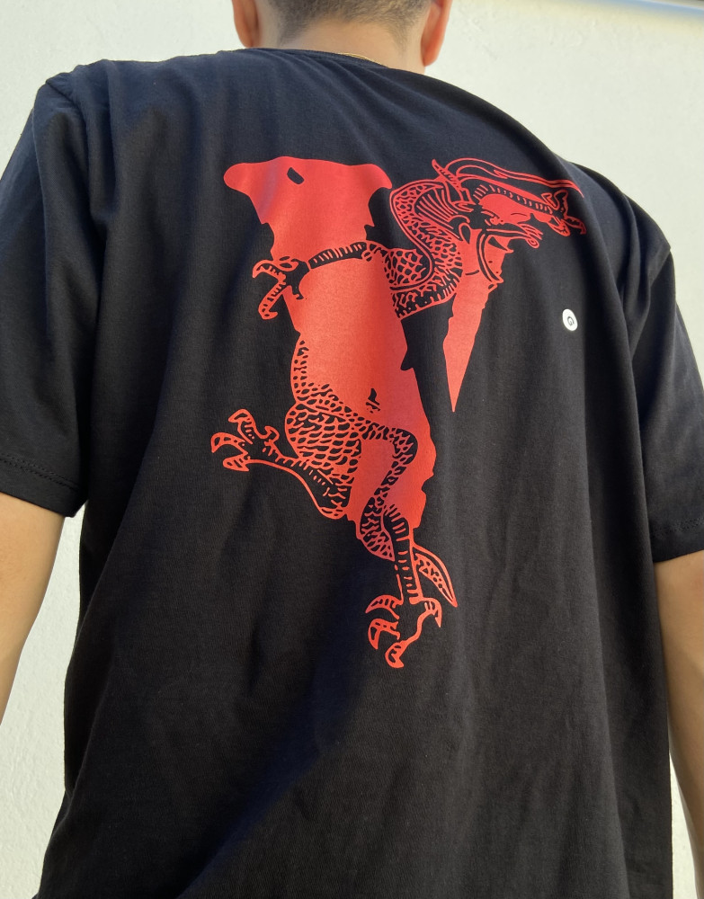 Camiseta Vlone “dragão chinês” M, Preto, 100% algodão - Garfen