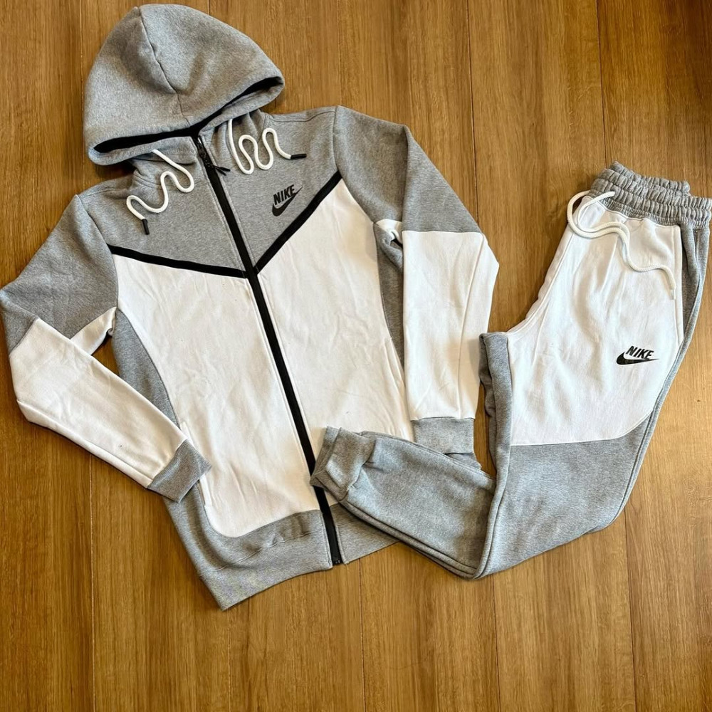 Conjunto Nike Tech Fleece Padrão Original P, Vermelho/Preto