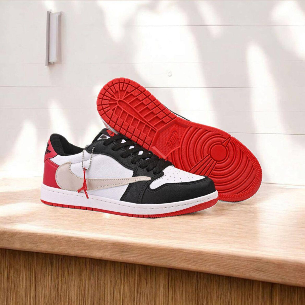 Travis Scott 'Fragment Red 39 - Luíza Feliciano