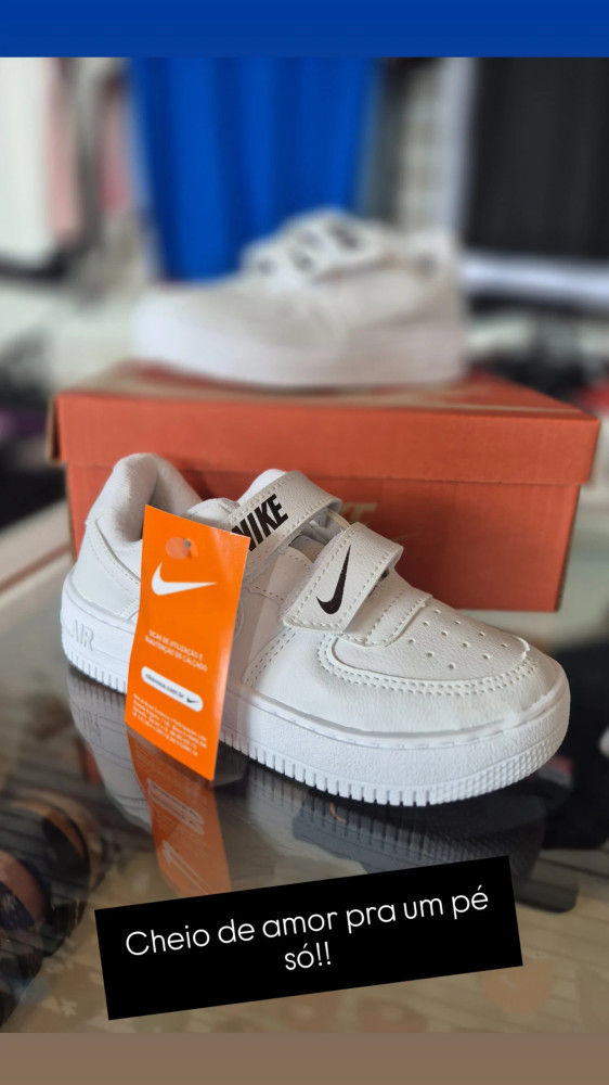 Travis Scott 'Fragment Red 39 - Luíza Feliciano